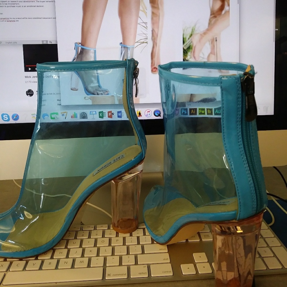 Ankle boots